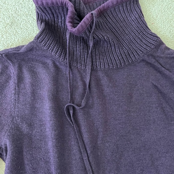 2 Maternity Knit Sweaters - Picture 3 of 7